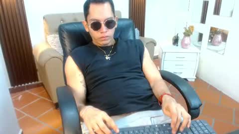 Snapshot of paul_cros chatting on 06/20/26, 11:35 paul_cros online show from 06/20/26, 11:35