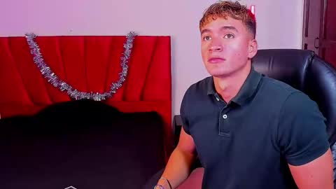 Paull George online show from 11/18/25, 04:22