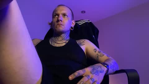 Paul online show from 12/14/25, 01:38