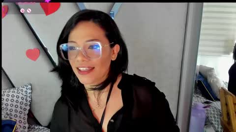 Paula online show from 02/15/25, 10:10