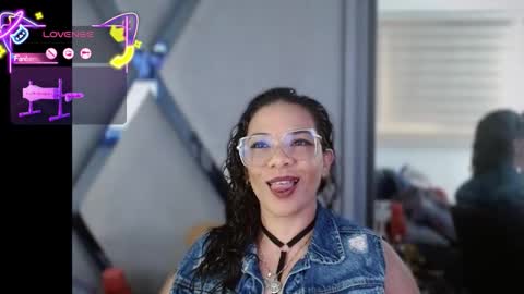 Paula online show from 11/06/25, 08:43