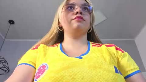 Paula online show from 07/07/26, 08:13