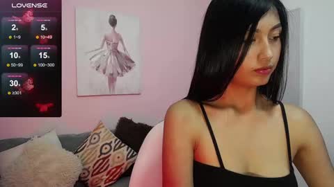 Snapshot of paula_rendon chatting on 11/21/25, 12:37 Pau online show from 11/21/25, 12:37