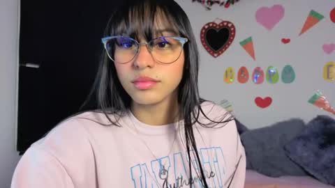 Paula  online show from 04/19/26, 04:01
