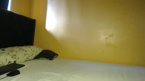 paualah online show from 04/16/26, 04:57