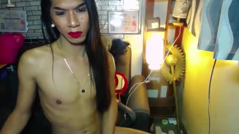 Snapshot of paulaontop chatting on 12/31/24, 12:11 paulaontop online show from 12/31/24, 12:11