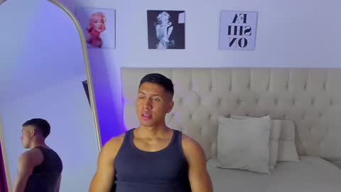 paul online show from 03/07/25, 02:56