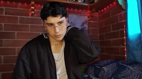 Paul DAmico online show from 02/03/26, 01:16