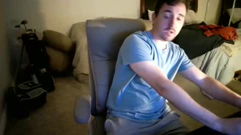Snapshot of pauldemonte chatting on 04/30/26, 11:05 pauldemonte online show from 04/30/26, 11:05