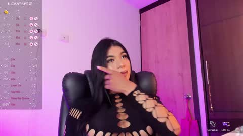 Paulett  online show from 12/02/25, 10:53