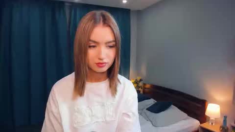 Eva online show from 09/10/25, 07:47