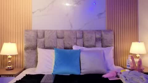 Snapshot of paulina__rose chatting on 02/03/26, 11:59 paulina online show from 02/03/26, 11:59
