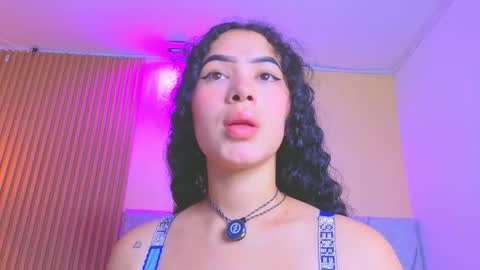 Snapshot of paulina__rose chatting on 03/13/26, 07:53 paulina online show from 03/13/26, 07:53