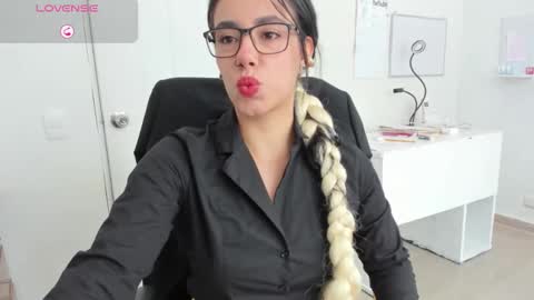 paulina online show from 10/16/25, 07:26