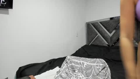 Paulina online show from 11/19/25, 10:54