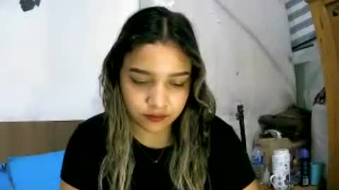 Snapshot of paulina_x_x chatting on 07/25/26, 02:47 paulina_x_x online show from 07/25/26, 02:47