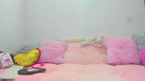 call me ur bbygurl online show from 01/19/25, 11:10