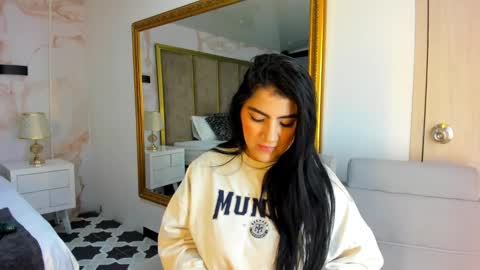 Paulina online show from 01/14/25, 11:10