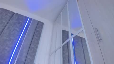 Paulina online show from 02/19/25, 03:49