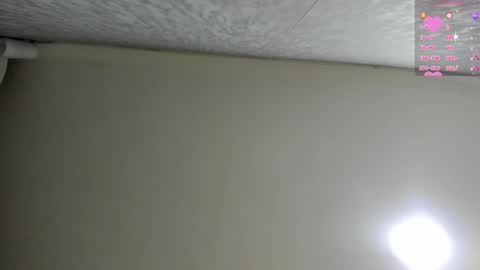 PaulinaSaennz online show from 04/27/26, 12:47