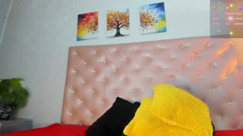 Snapshot of paulinasaeenz chatting on 07/18/26, 12:20 PaulinaSaennz online show from 07/18/26, 12:20