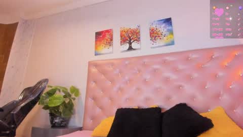 Snapshot of paulinasaeenz chatting on 07/23/26, 12:36 PaulinaSaennz online show from 07/23/26, 12:36