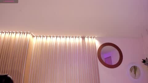 Snapshot of paulinasantosx chatting on 10/01/25, 07:20 Paulina Santos  online show from 10/01/25, 07:20