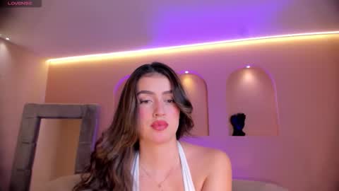 Paulina Santos  online show from 12/05/25, 07:54