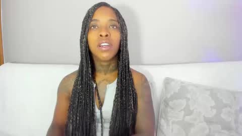 Pauline online show from 09/17/25, 01:07