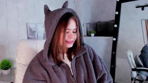 Erica online show from 11/22/25, 09:30