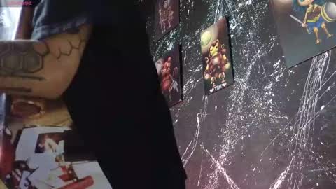 Paulo online show from 12/17/25, 05:24