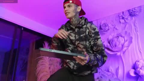 Paulo online show from 02/08/26, 05:33