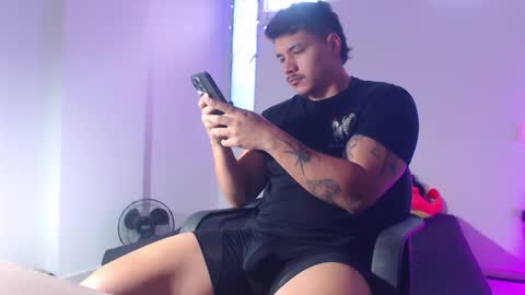 Paulo online show from 10/13/25, 12:49