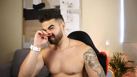 Paul Phoenix online show from 04/20/26, 08:21