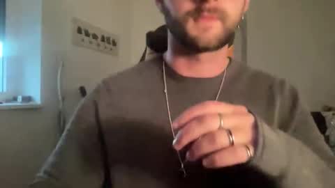 Snapshot of paulsimpsn chatting on 09/17/25, 05:03 love bush online show from 09/17/25, 05:03