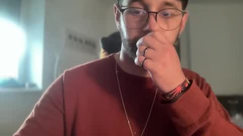 Snapshot of paulsimpsn chatting on 09/22/25, 04:09 love bush online show from 09/22/25, 04:09