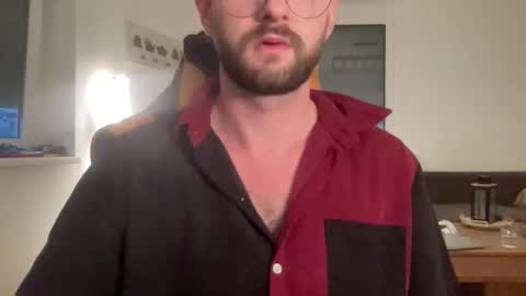 Snapshot of paulsimpsn chatting on 10/15/25, 05:18 love bush online show from 10/15/25, 05:18