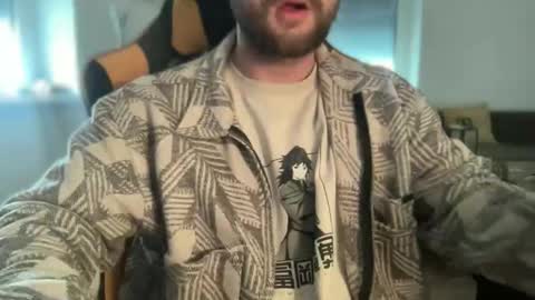 Snapshot of paulsimpsn chatting on 11/01/25, 11:12 love bush online show from 11/01/25, 11:12