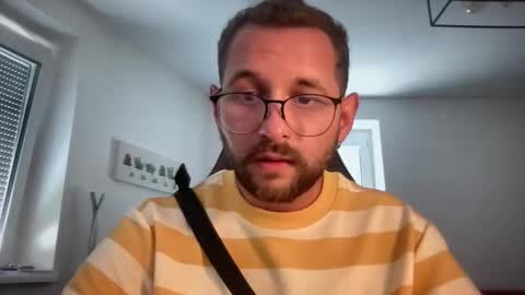 Snapshot of paulsimpsn chatting on 05/27/26, 11:51 love bush online show from 05/27/26, 11:51