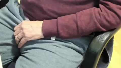 Paul online show from 02/14/25, 06:19