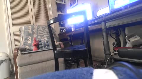 Snapshot of paulvert chatting on 09/10/25, 10:10 Paulvert online show from 09/10/25, 10:10