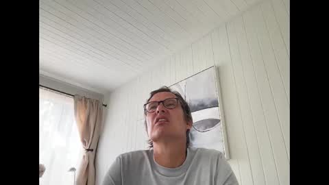 paulwill2377 online show from 09/08/25, 06:51