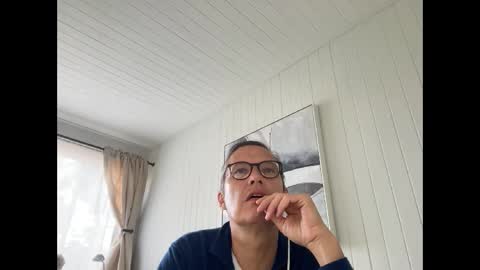 paulwill2377 online show from 09/30/25, 04:34