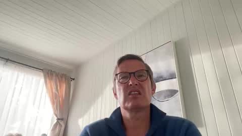 paulwill2377 online show from 11/04/25, 12:21