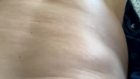 Snapshot of paulyboiiii chatting on 09/25/25, 08:40 Women lover online show from 09/25/25, 08:40