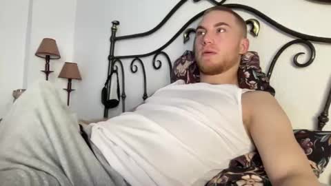 Snapshot of pavelrey chatting on 06/10/26, 08:13 Pavel online show from 06/10/26, 08:13