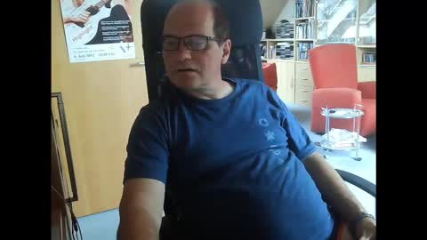 Pavlov aka Peter online show from 09/22/25, 08:27