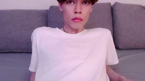 Snapshot of pawclaw chatting on 10/08/25, 12:47 pawclaw online show from 10/08/25, 12:47