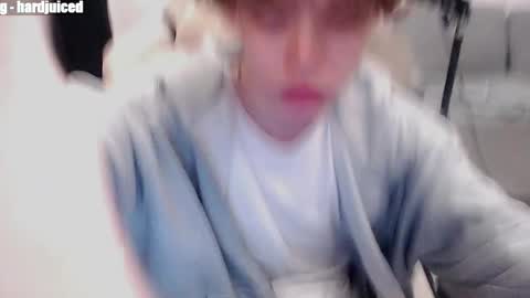 pawclaw online show from 04/18/26, 10:54