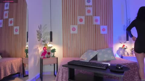 Dani online show from 12/03/24, 09:23